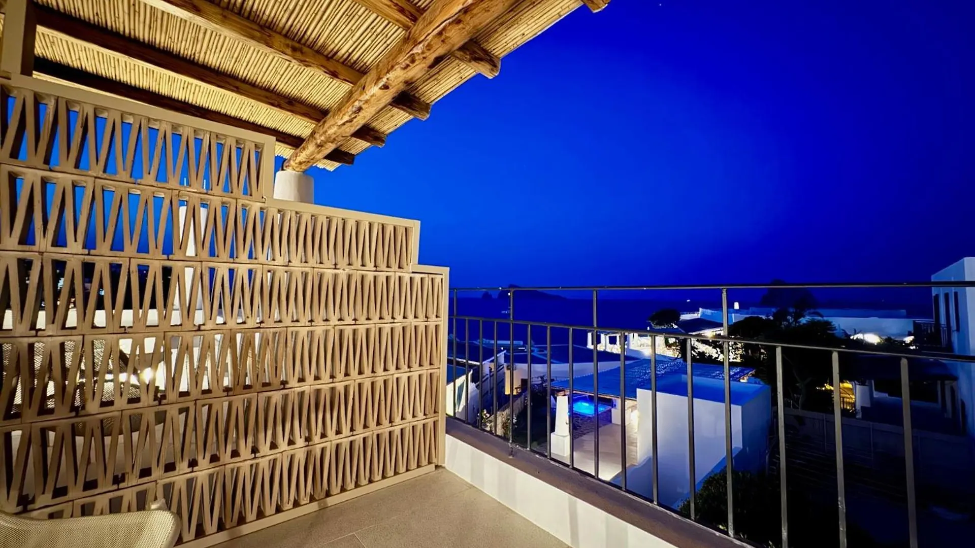 Alojamento de Acomodação e Pequeno-almoço Kyma Suites Panarea