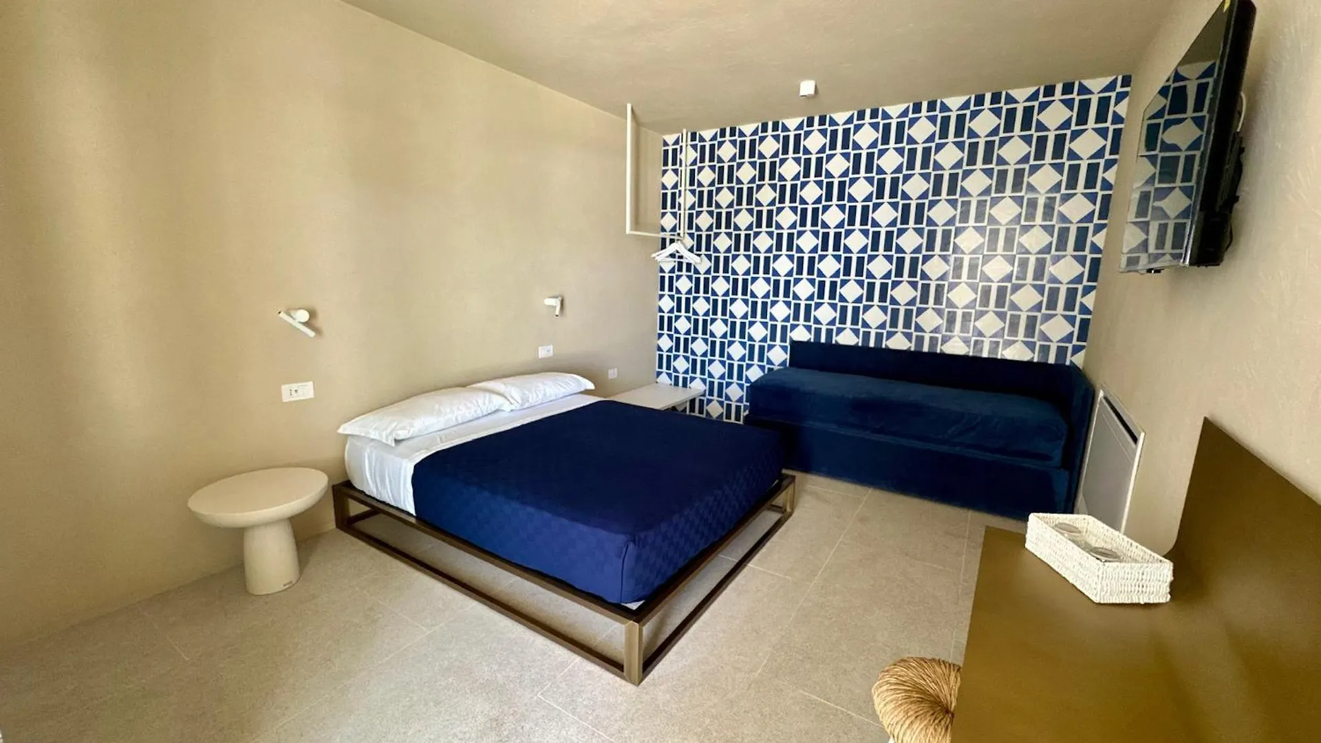 Nocleg ze śniadaniem Kyma Suites Panarea Włochy